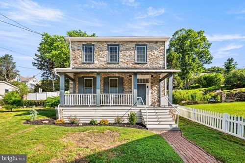 311 Strasburg Ave, PARKESBURG, PA, 19365-1026 | Card Image