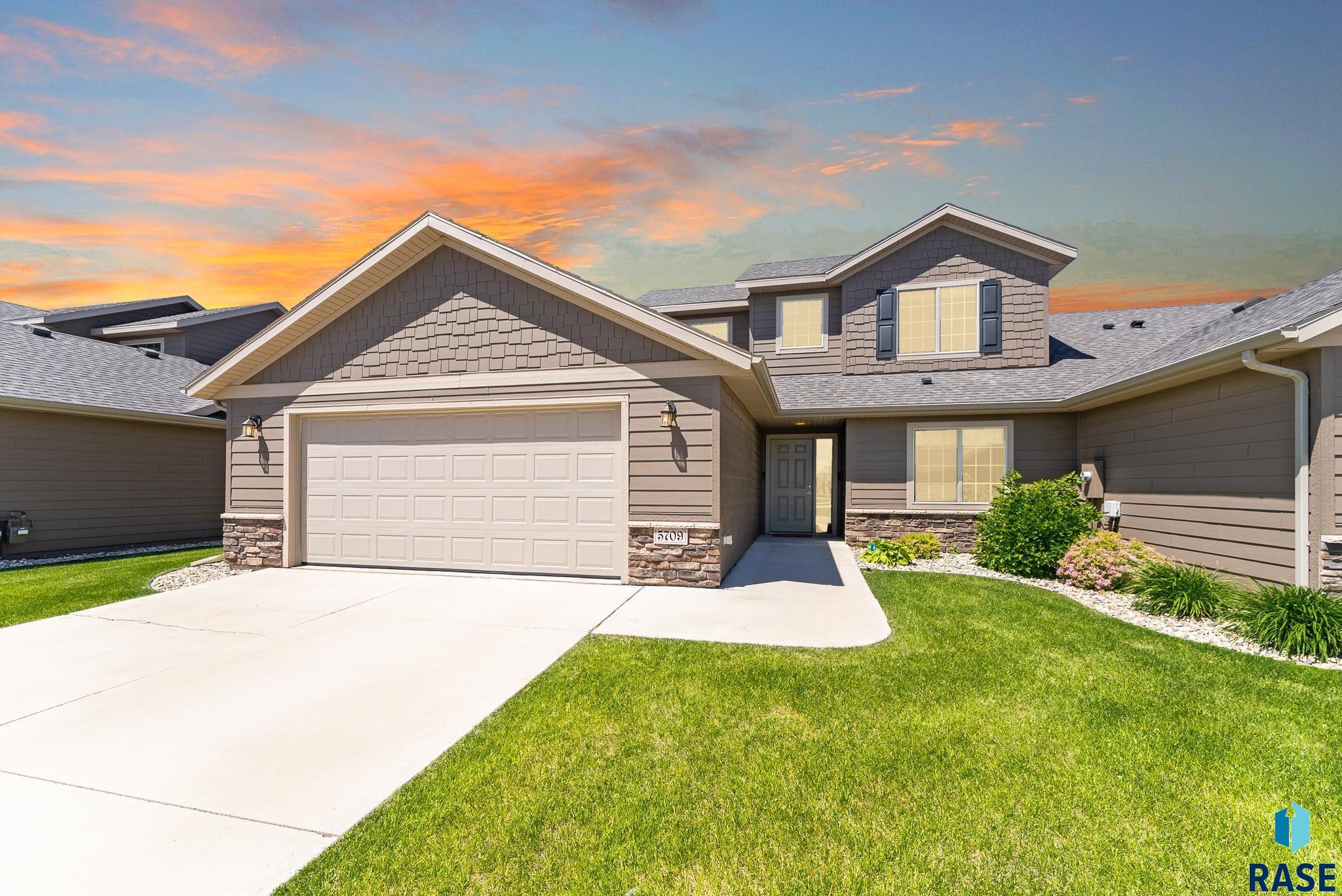 Plainside Pl, Sioux Falls, SD 57108