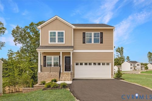137 Bellevue Ter, Aylett, VA, 23009-4206 | Card Image
