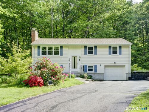 36 Hickory Dr, Hebron, CT, 06248-1018 | Card Image