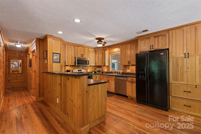 823 Turtle Creek Rd, House other with 3 bedrooms, 2 bathrooms and null parking in Sylva NC | Image 13
