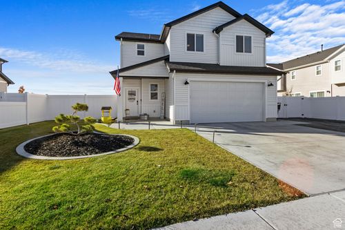 889 N 900 W, Tremonton, UT, 84337-2431 | Card Image