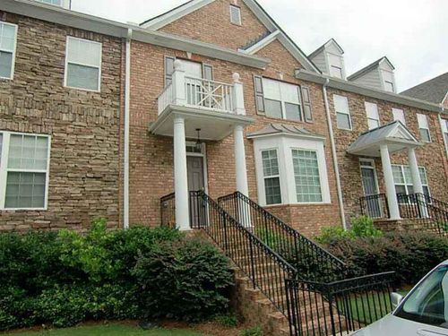 10905 Brunson Dr, Johns Creek, GA, 30097-8467 | Card Image