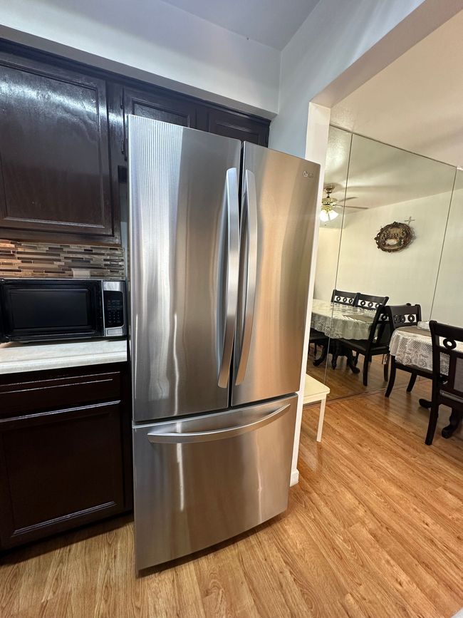 35533 Turner Dr, Condo with 3 bedrooms, 2 bathrooms and null parking in Sterling Heights MI | Image 7