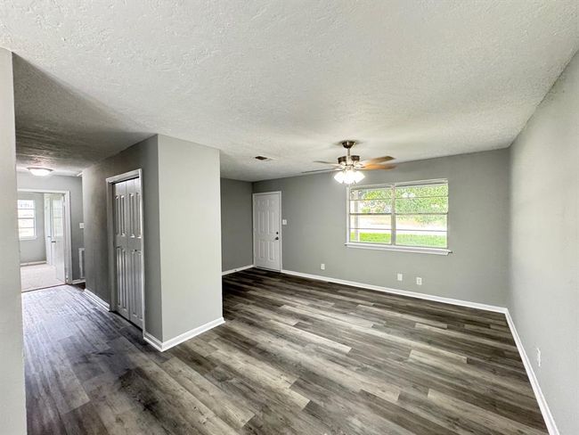 1314 Garrett St, House other with 2 bedrooms, 1 bathrooms and null parking in Brenham TX | Image 5