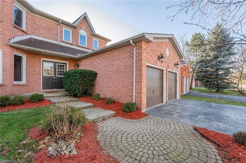159 Glenvalley Dr, Cambridge, ON, N1T1R1 | Card Image