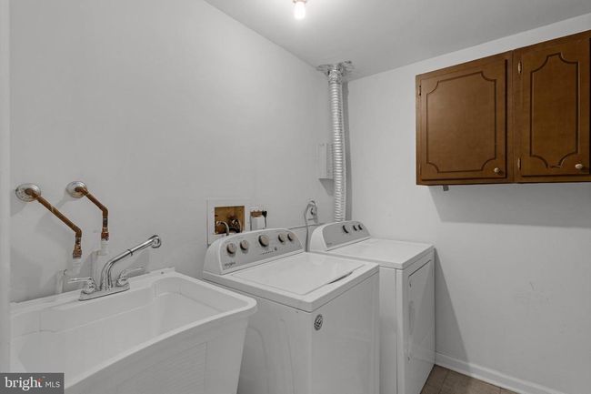 2310 Glade Bank Way, Townhouse with 3 bedrooms, 3 bathrooms and null parking in RESTON VA | Image 10