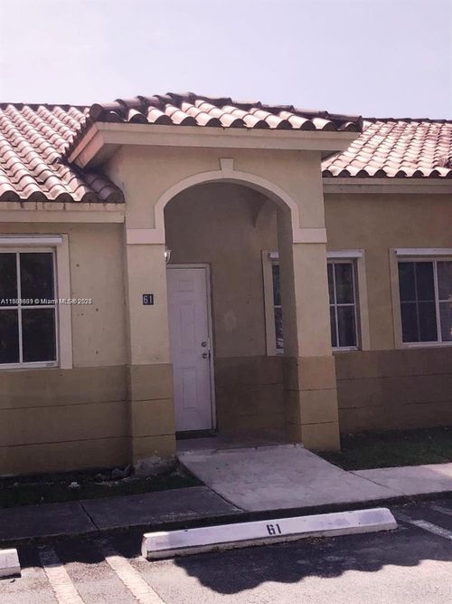 11-61 Ne 13th Ave, Homestead, FL, 33033-4542 | Card Image