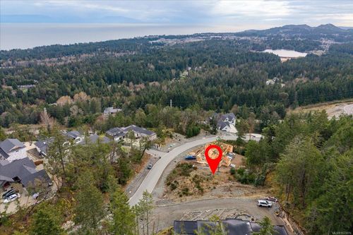 5055 Broad Ridge Pl, Lantzville, BC, V0R2H0 | Card Image