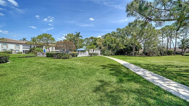 21 - 5217 Wedgewood Ln, Condo with 2 bedrooms, 2 bathrooms and null parking in SARASOTA FL | Image 18