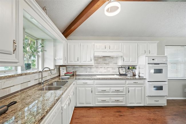 1923 Camden Way, House other with 3 bedrooms, 2 bathrooms and null parking in Carrollton TX | Image 8