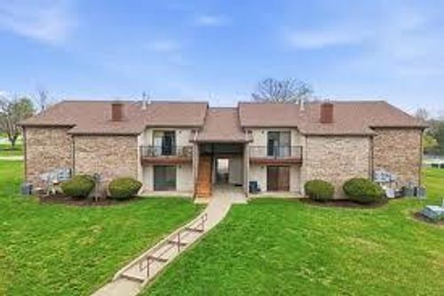 h-1883 Waterfront Dr N, Columbia, MO, 65202-8628 | Card Image