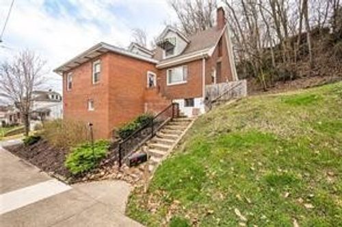 2-814 Green St, Greensburg, PA, 15601-4128 | Card Image