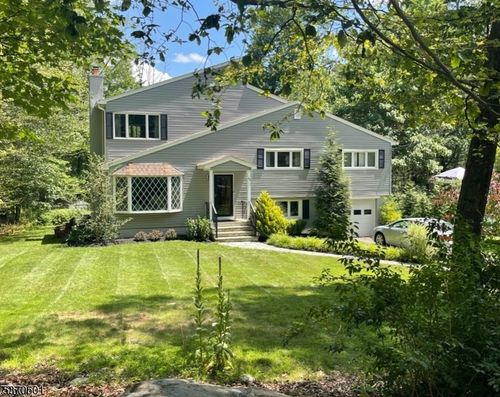 20 Glenwood Dr, Montville, NJ, 07045-9769 | Card Image