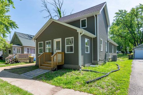 128 N Brown St, Genoa, IL, 60135-1202 | Card Image