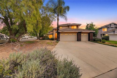 39602 Hearthstone Court, Murrieta, CA, 92562 | Card Image