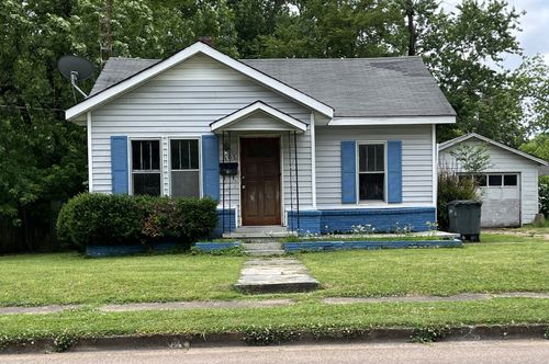 905 E Cheatham St, Union City, TN, 38261 | Card Image