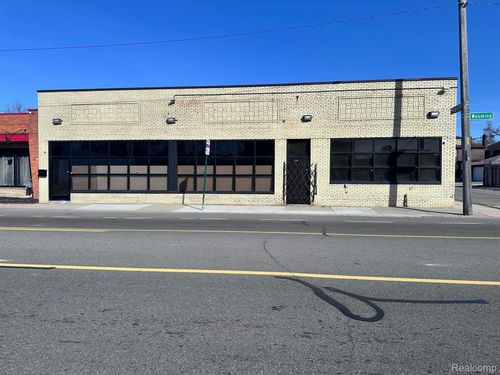 18600 Wyoming St, Detroit, MI, 48221-2010 | Card Image