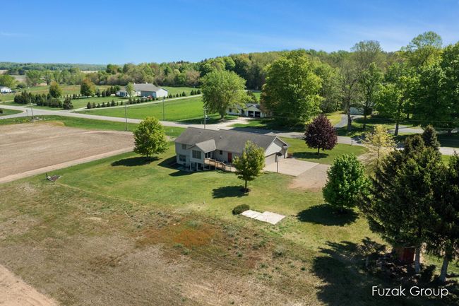 3882 40 Th St, House other with 4 bedrooms, 3 bathrooms and null parking in Hamilton MI | Image 45