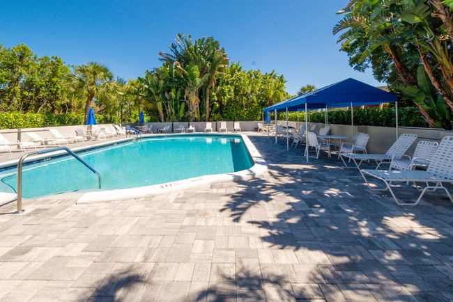 4451 Luxemburg Ct, Condo with 3 bedrooms, 2 bathrooms and null parking in Lake Worth FL | Image 29