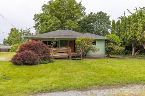 325 N Baker St, Mount Vernon, WA, 98273-3105 | Card Image