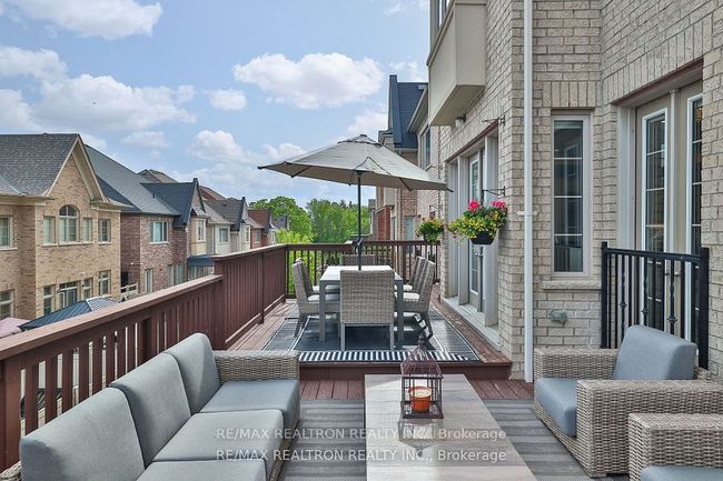 3 Redelmeier Crt, House other with 6 bedrooms, 6 bathrooms and 3 parking in Maple ON | Image 26