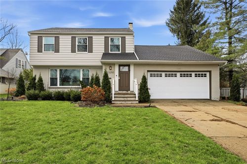23250 Fairmount Blvd, Shaker Heights, OH, 44122-2184 | Card Image
