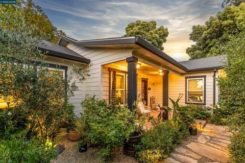 3229 3231 Toyon Ter, Alameda, CA, 94501 | Card Image