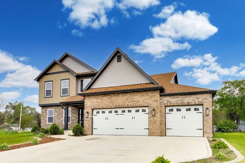 8201 Marshall St, Merrillville, IN, 46410-5979 | Card Image