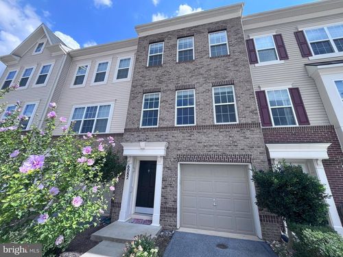 6082 Forum Sq, FREDERICK, MD, 21703-2889 | Card Image