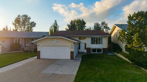 115 Mount Crandell Cres W, Lethbridge, AB, T1K6L7 | Card Image
