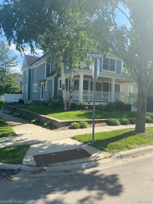 1588 Bennaville Ave, Birmingham, MI, 48009-7179 | Card Image