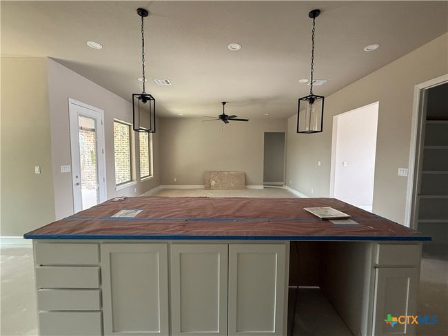 1325 Shirley Faye Lane, House other with 4 bedrooms, 3 bathrooms and null parking in Salado TX | Image 6