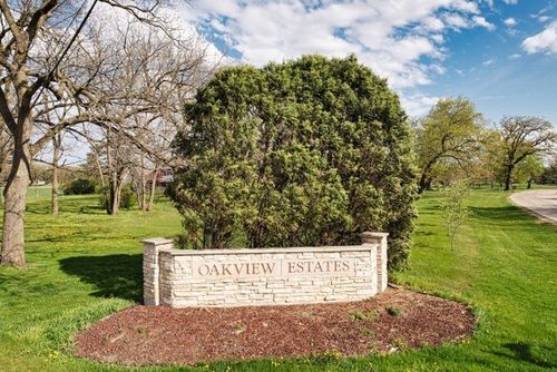 5208 Kaylins Way, Ringwood, IL, 60072-9694 | Card Image