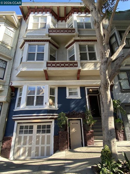 1634 Hyde St, San Francisco, CA, 94109-2638 | Card Image