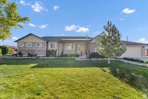 1103 N Brooklyn Rd, Monroe, UT, 84754-3538 | Card Image