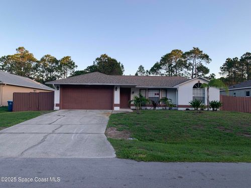 2195 Trillo Rd Se, Palm Bay, FL, 32909-5812 | Card Image