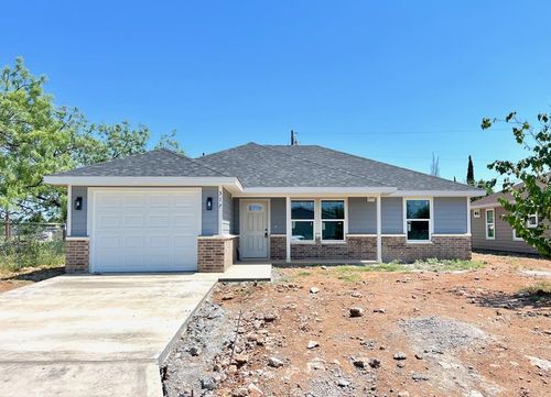 317 E 25th St, San Angelo, TX, 76903-4415 | Card Image
