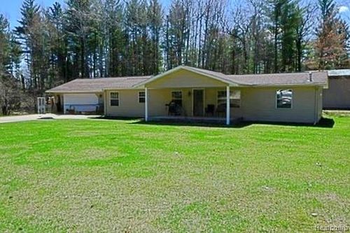 1820 Onondaga Trl, West Branch, MI, 48661-9726 | Card Image