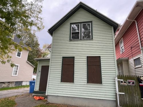 51 Otis St, Rochester, NY, 14606-2444 | Card Image