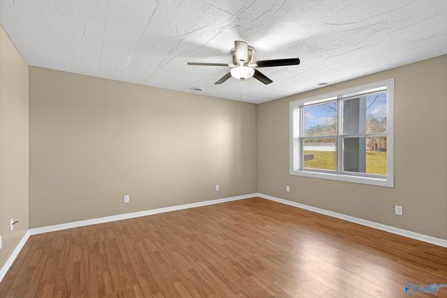 1540 Main St W, House other with 5 bedrooms, 4 bathrooms and null parking in Hartselle AL | Image 38