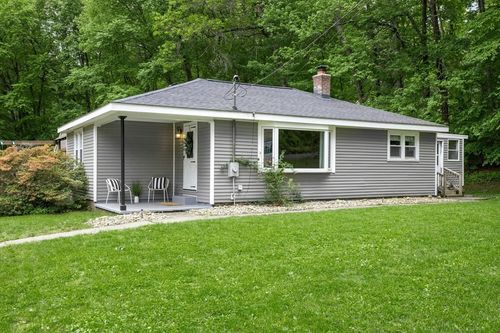 15 Dodge Hill Rd, Sutton, MA, 01590-3854 | Card Image