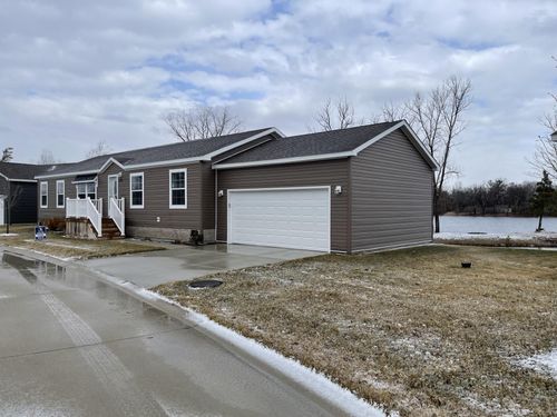 2775 Naples Ct, Lapeer, MI, 48446-3560 | Card Image
