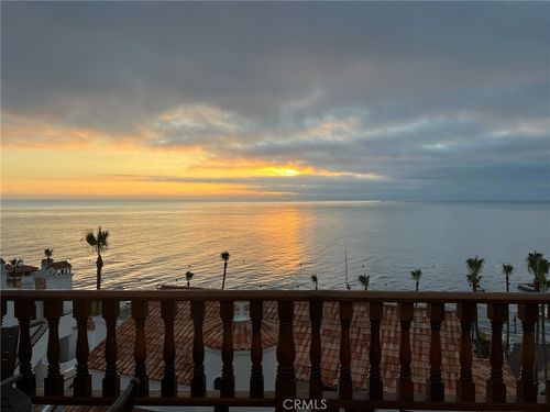 71-30 Camino De Flores, Avalon, CA, 90704-2822 | Card Image