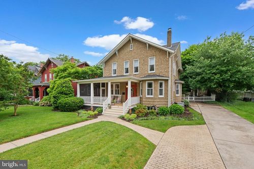 9 Melvin Ave, Catonsville, MD, 21228-4425 | Card Image