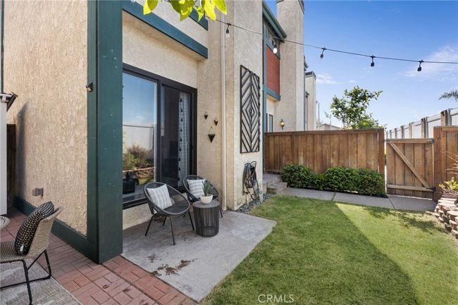 G - 2715 Vanderbilt Ln, Townhouse with 2 bedrooms, 3 bathrooms and 2 parking in Redondo Beach CA | Image 4