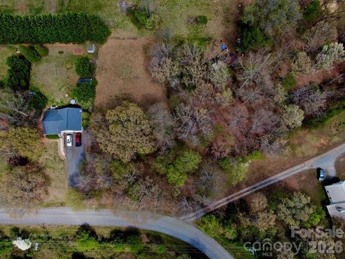 3053 11th Avenue Dr Ne, Conover, NC, 28613-8639 | Card Image