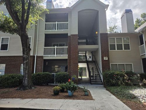 2000o-2011 N Highway 17, Mount Pleasant, SC, 29466-6838 | Card Image