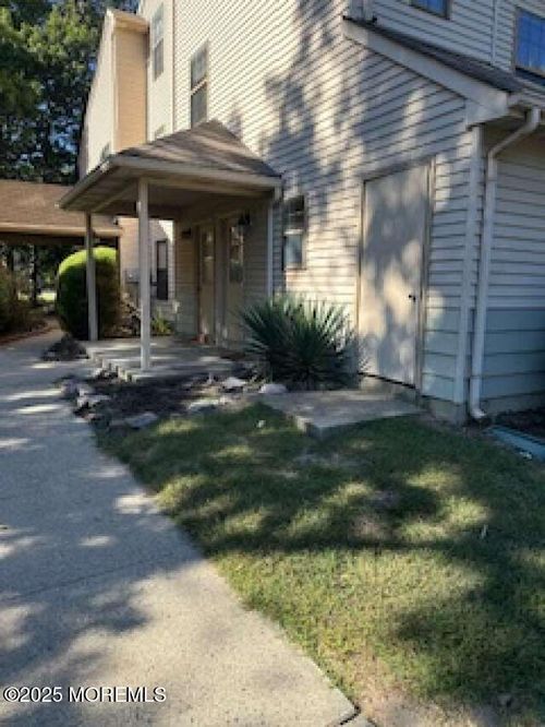 702 Goldthread Ct, Jackson, NJ, 08527-2581 | Card Image