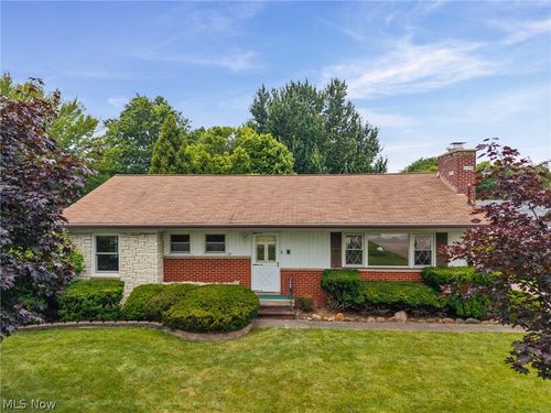 1978 Bassett Rd, Westlake, OH, 44145-2929 | Card Image